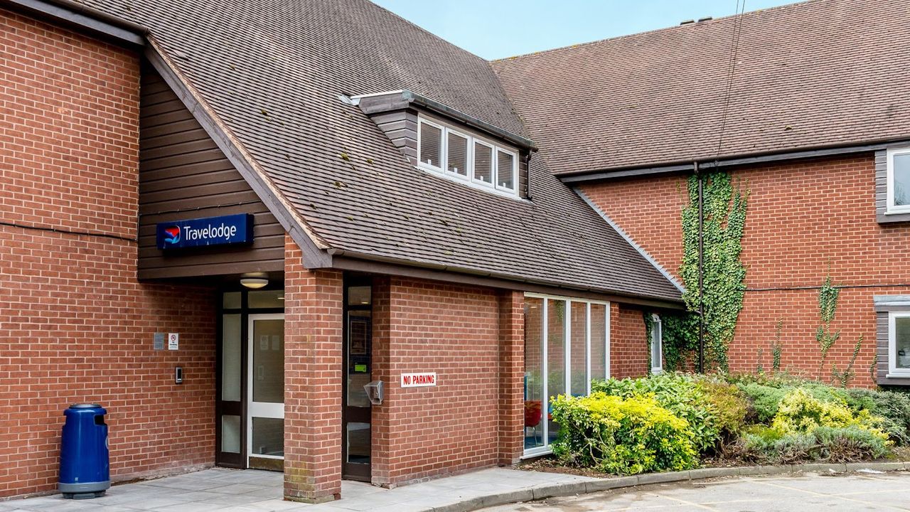 Travelodge Birmingham Castle Bromwich