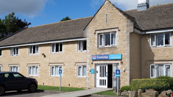Travelodge Burford Cotswolds
