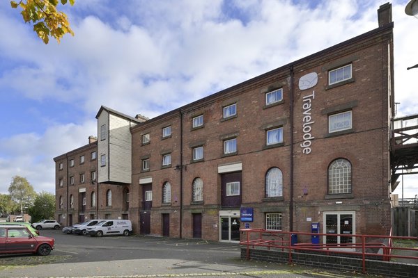 Travelodge Burton upon Trent Central