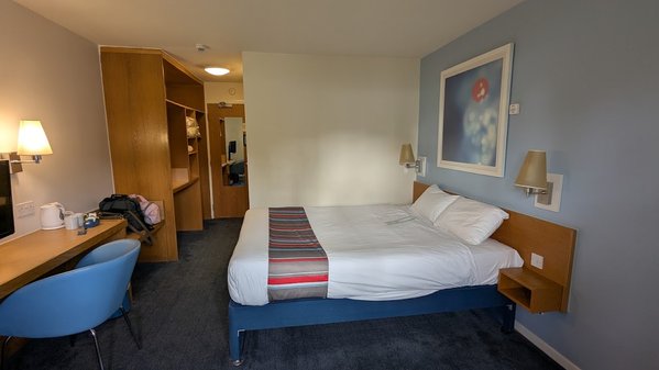Travelodge Kinross M90