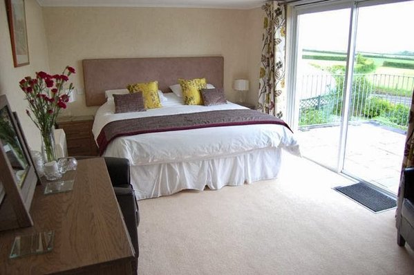 Tregaddra Farmhouse B&B
