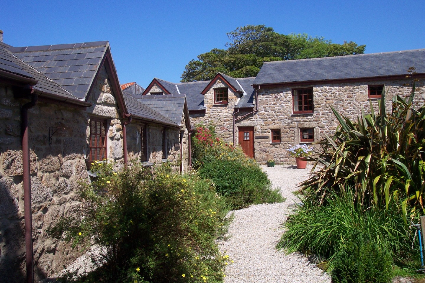 Tregadjack Barn