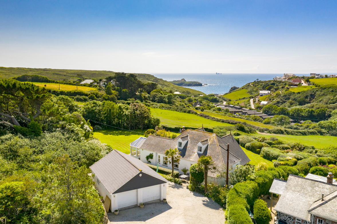 Trerhose BandB