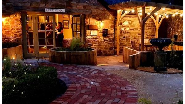 Tudor Farmhouse Hotel