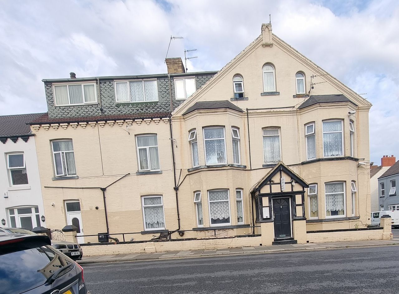 Tudor Lodge - Redcar Beach