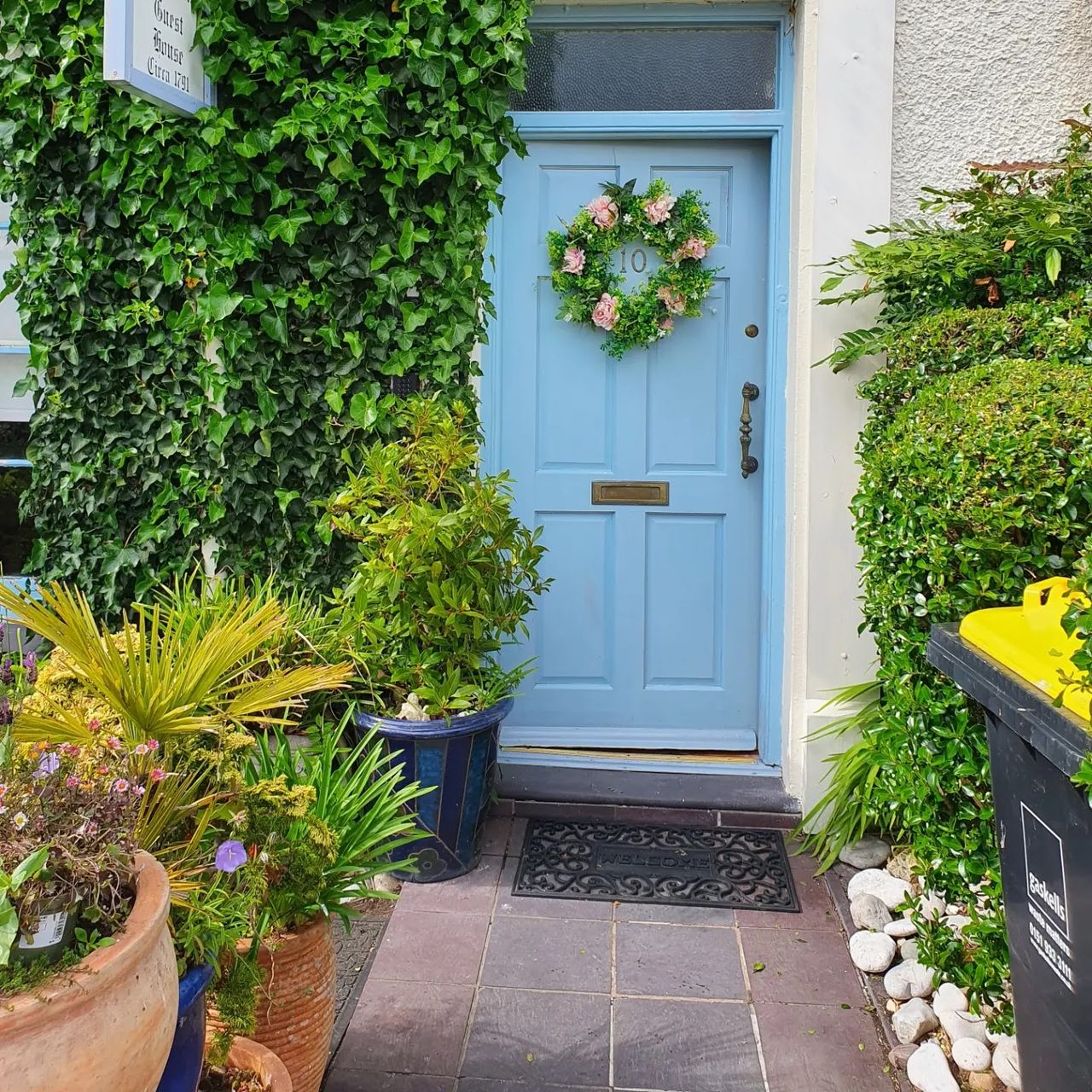 Ty Anne Guest House