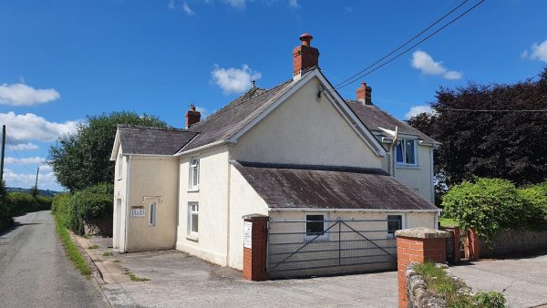 Ty Newydd