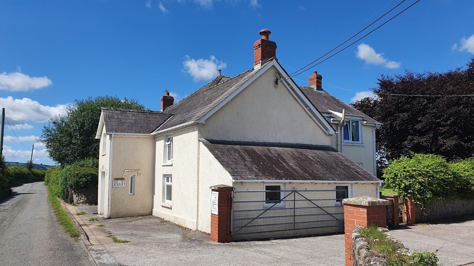 Ty Newydd