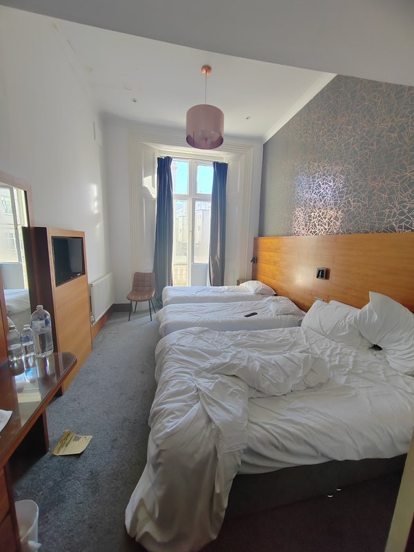 Ventures Hotel