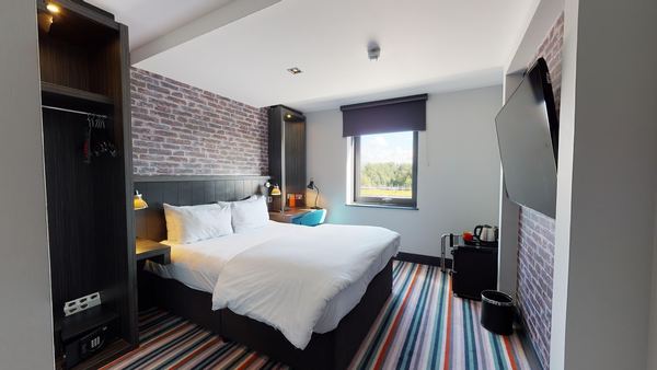 Village Hotel Glasgow