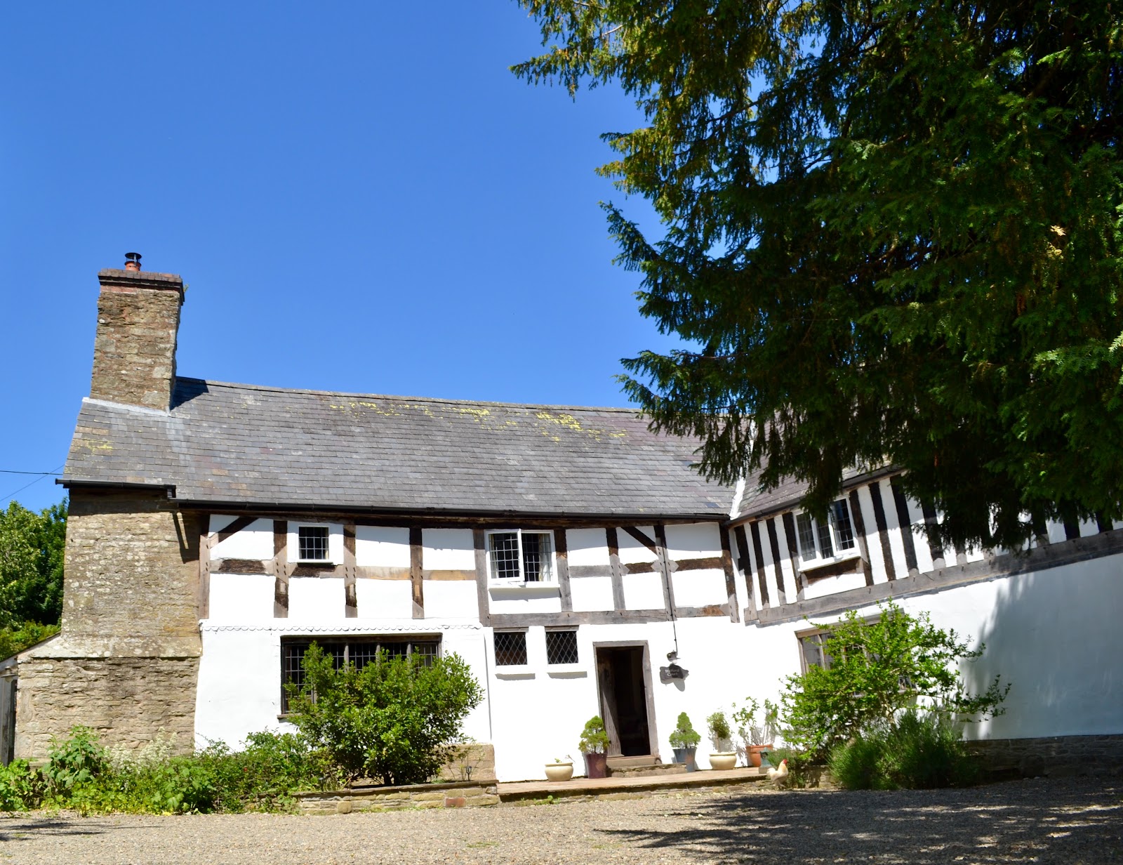 Walford Court