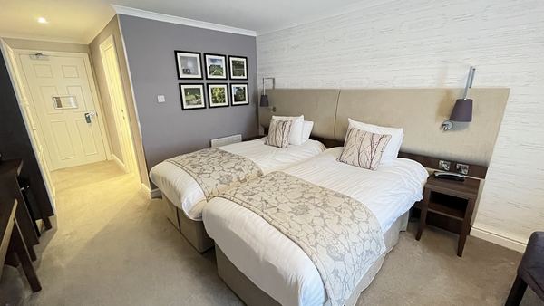 Warner Nidd Hall Hotel