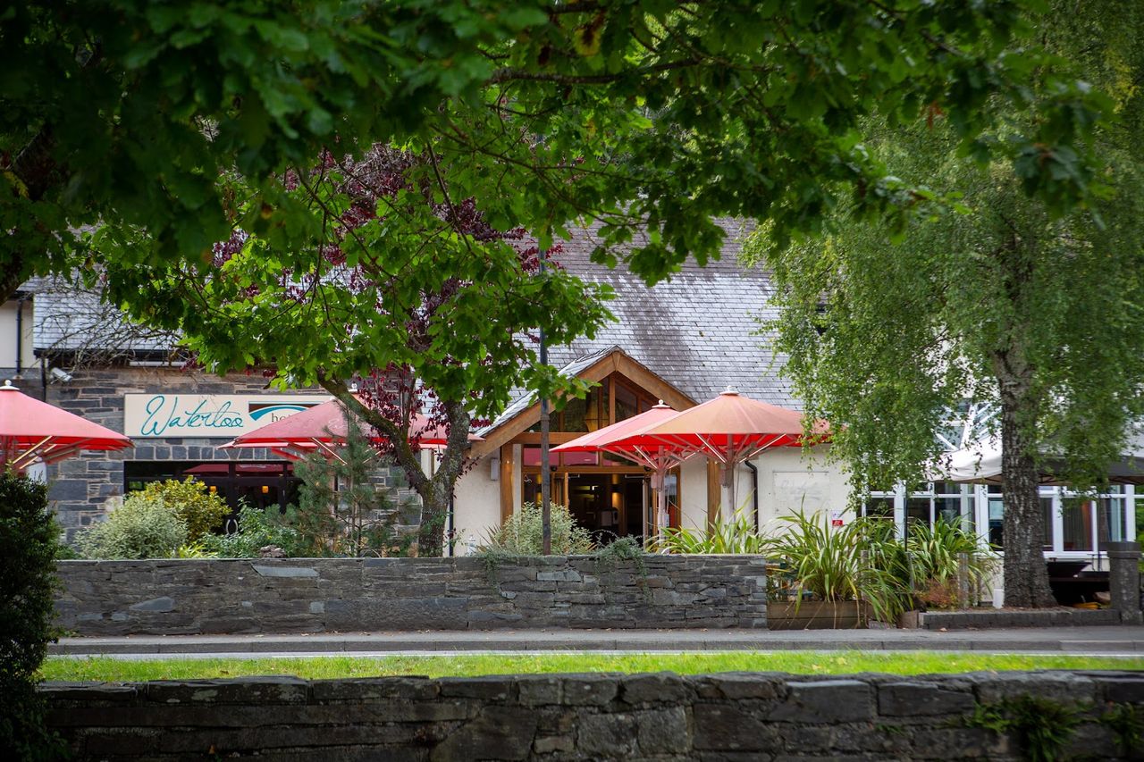 Waterloo Hotel and Lodge