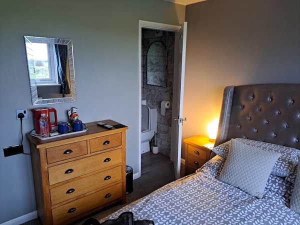 Waterside Guesthouse
