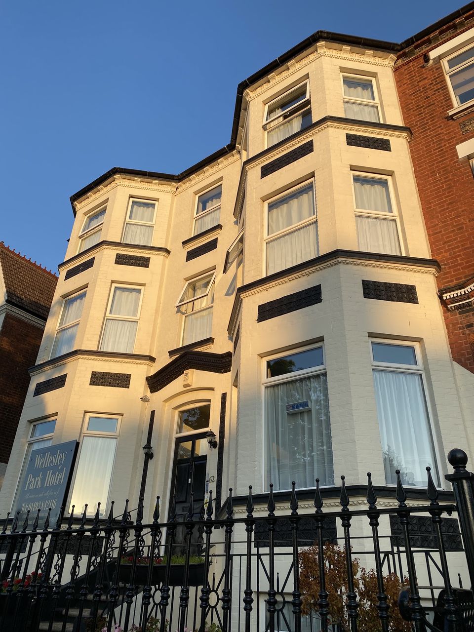 Wellesley Park Hotel