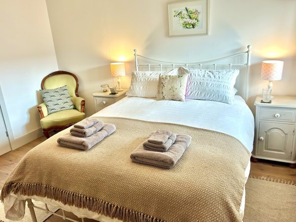 Westbury Cross House Bed & Breakfast