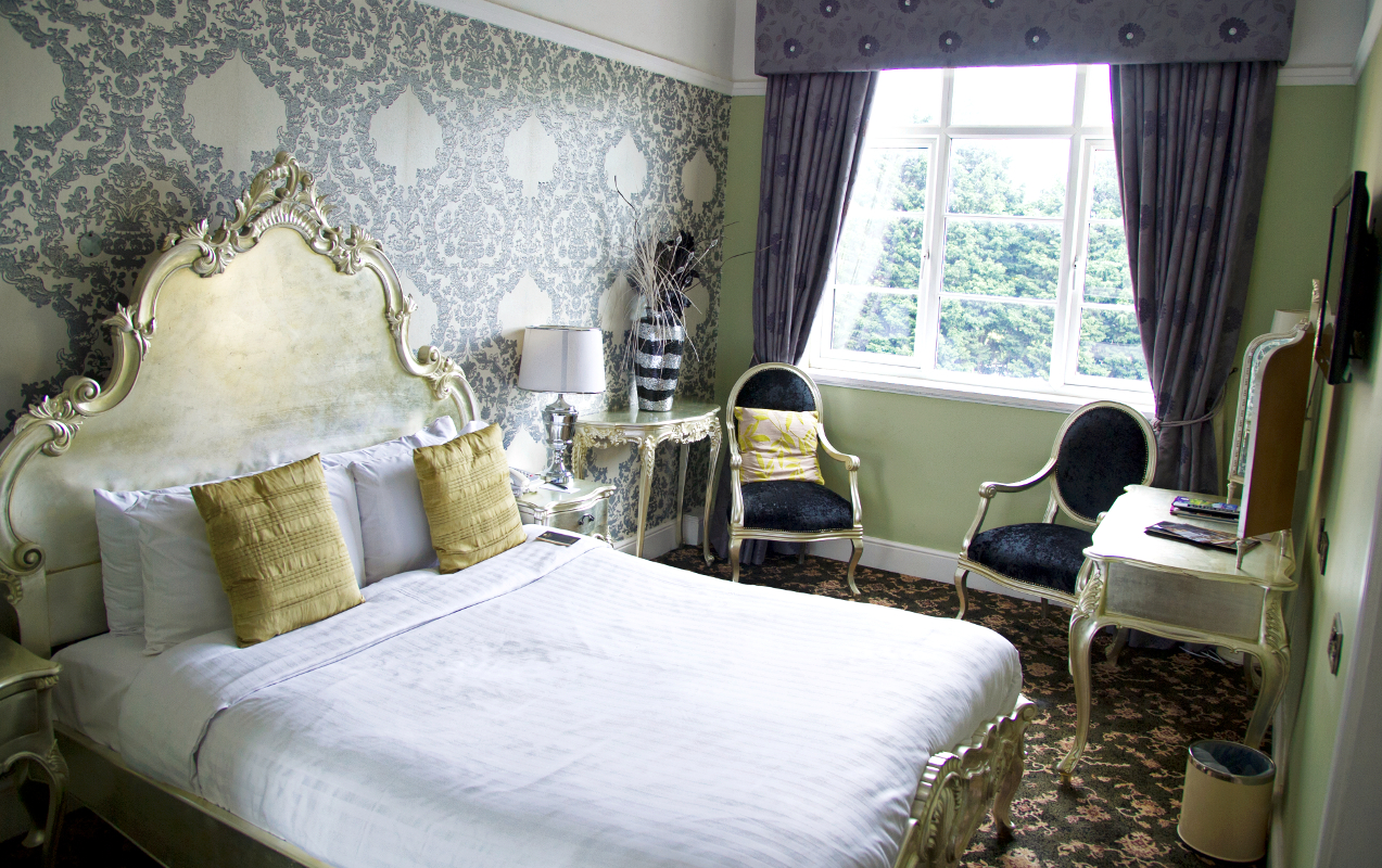 Whitburn Hyde Park House
