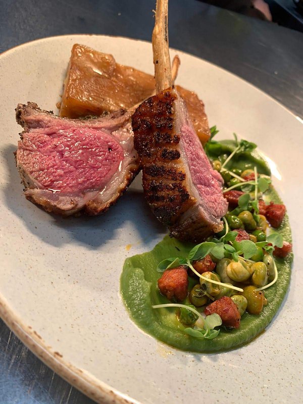 White Horse Inn & Restaurant