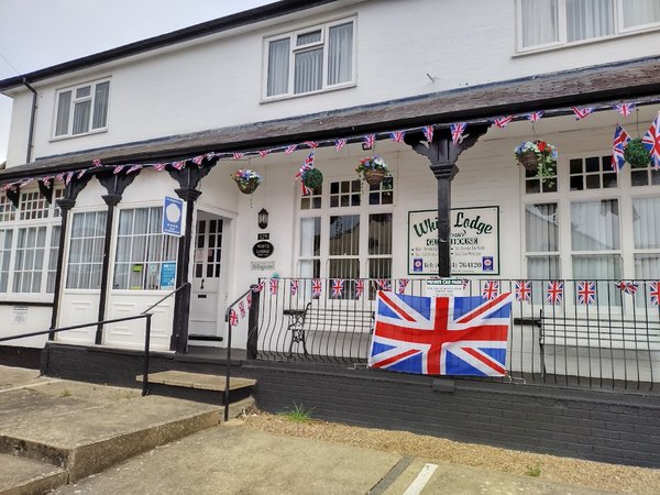 White Lodge Guest House