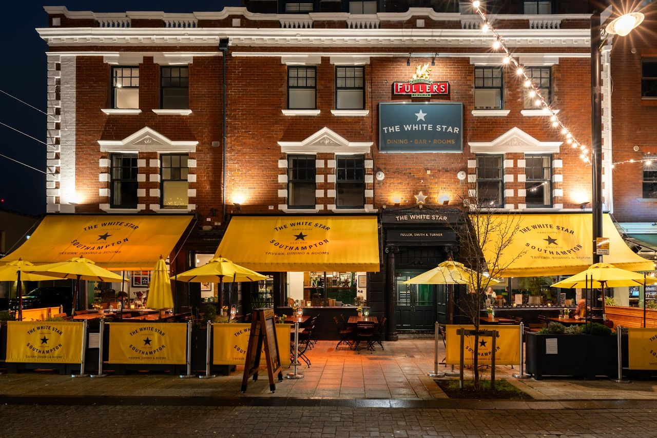 White Star Tavern & Dining Rooms