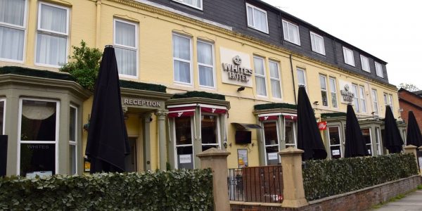 Whites Hotel