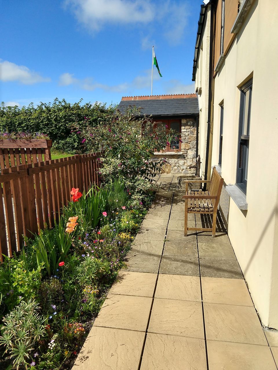 Willow Mews