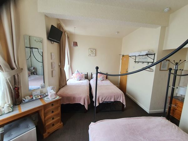 Windsor House - Guest house