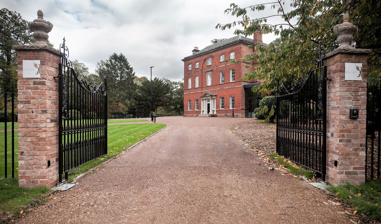 Winstanley House