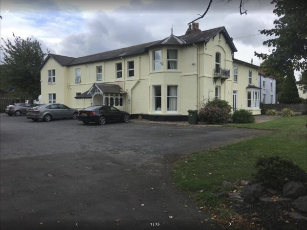 Winston Manor Hotel
