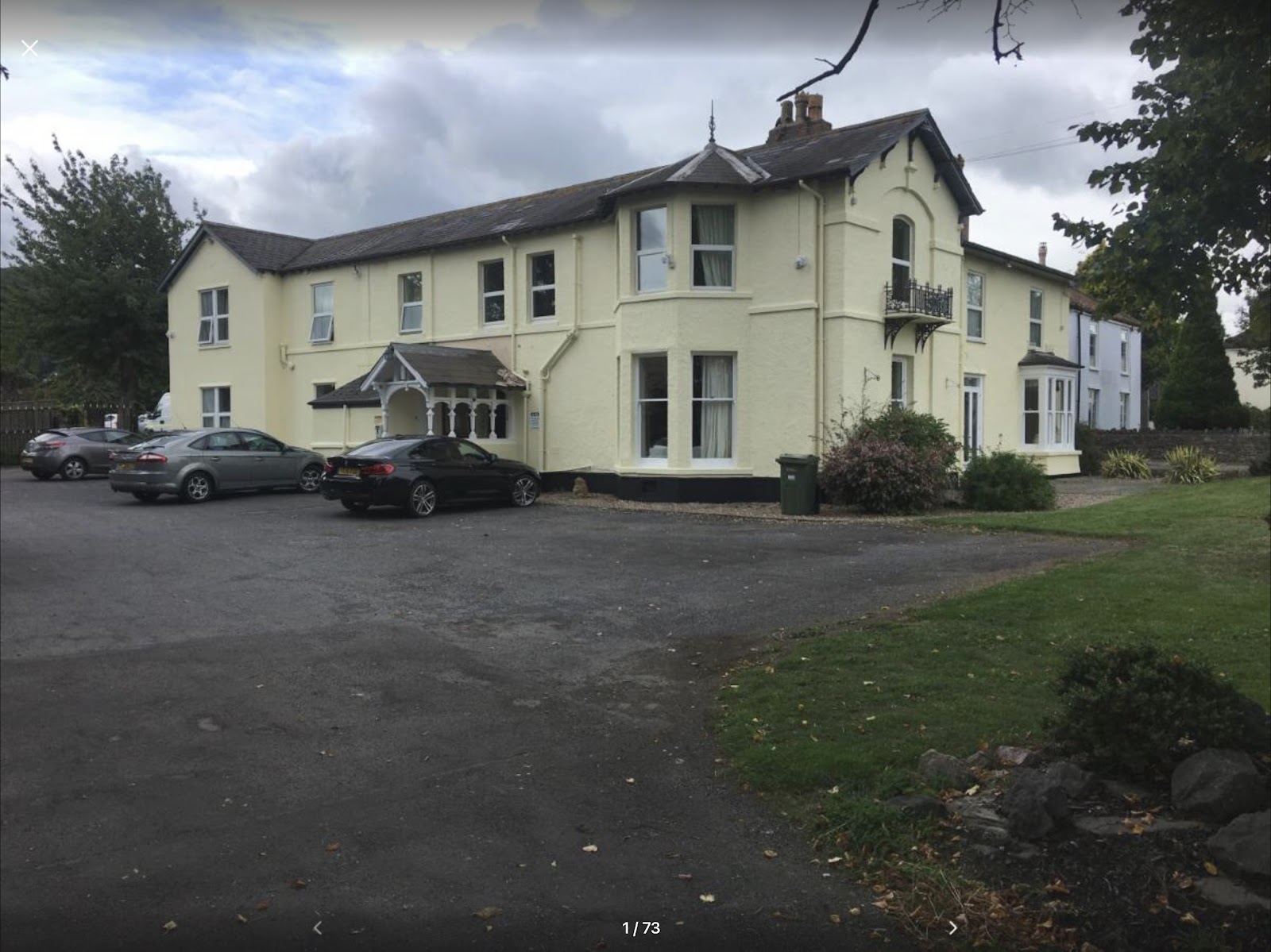 Winston Manor Hotel