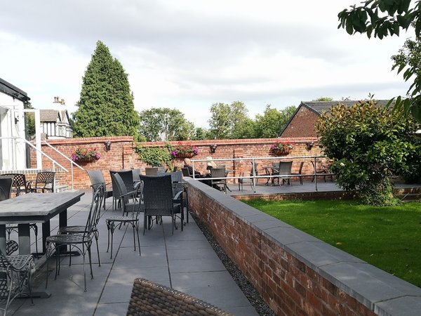 Woodcote Hotel