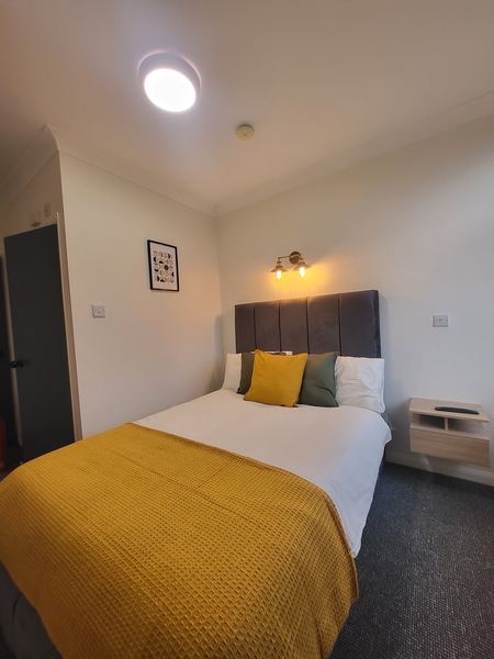 Woodford Hotel