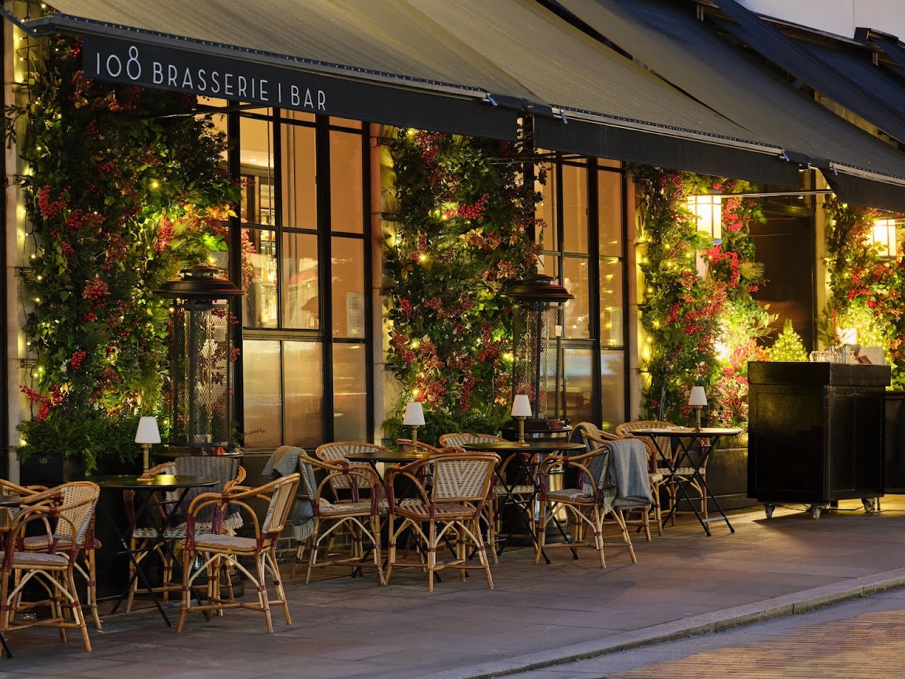 108 Brasserie & Bar