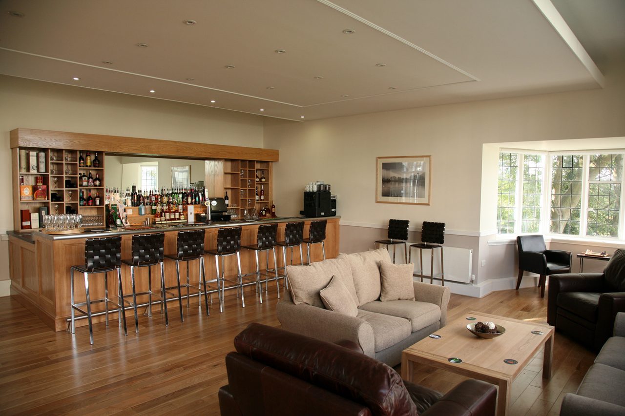 1884 Restaurant & Bar Management Centre