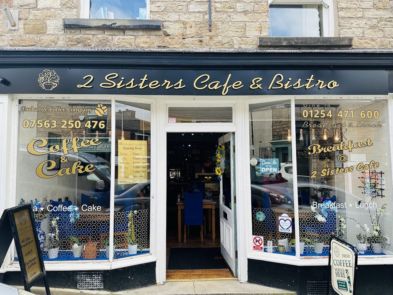 2 Sisters Cafe & Bistro