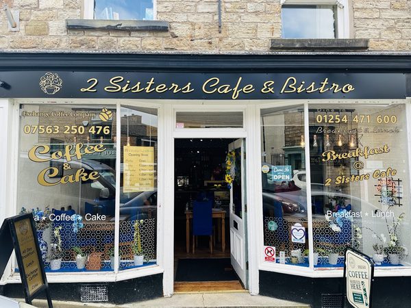 2 Sisters Cafe & Bistro