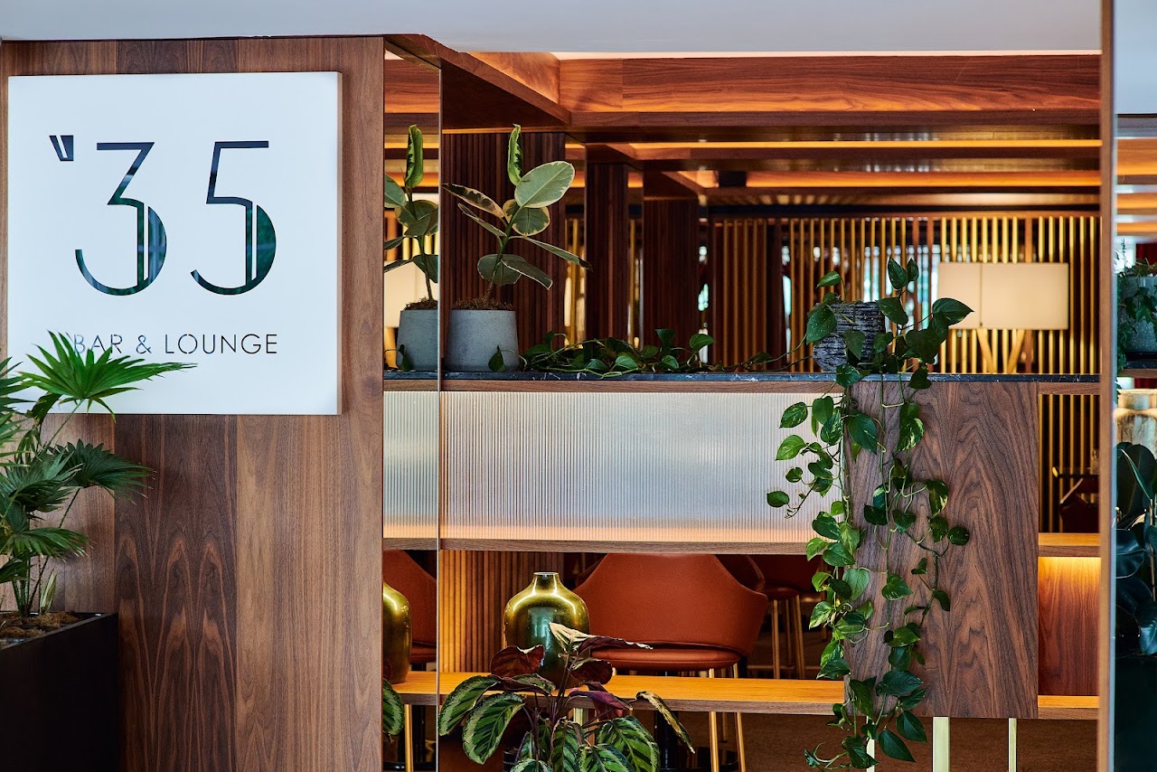 ’35 Bar & Lounge at Meliá White House