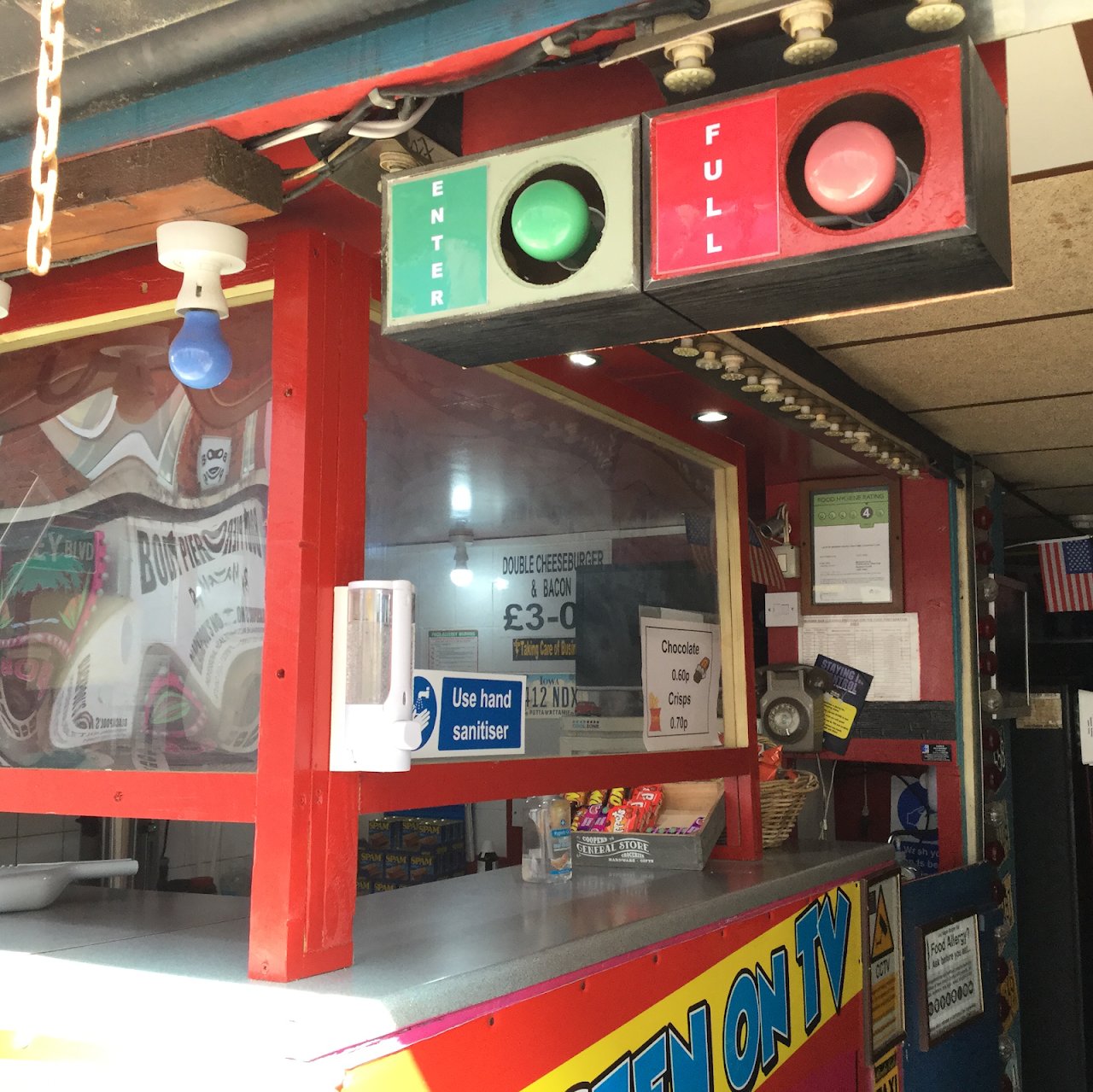 8 BIT RESTAURANT ARCADE CLUB