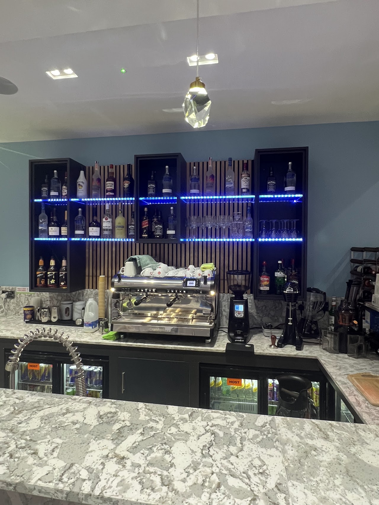 A & A Coffee Shop