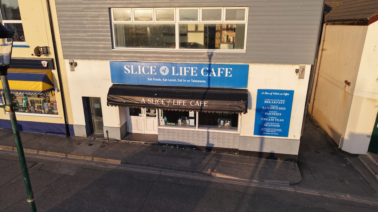 A Slice Of Life Cafe