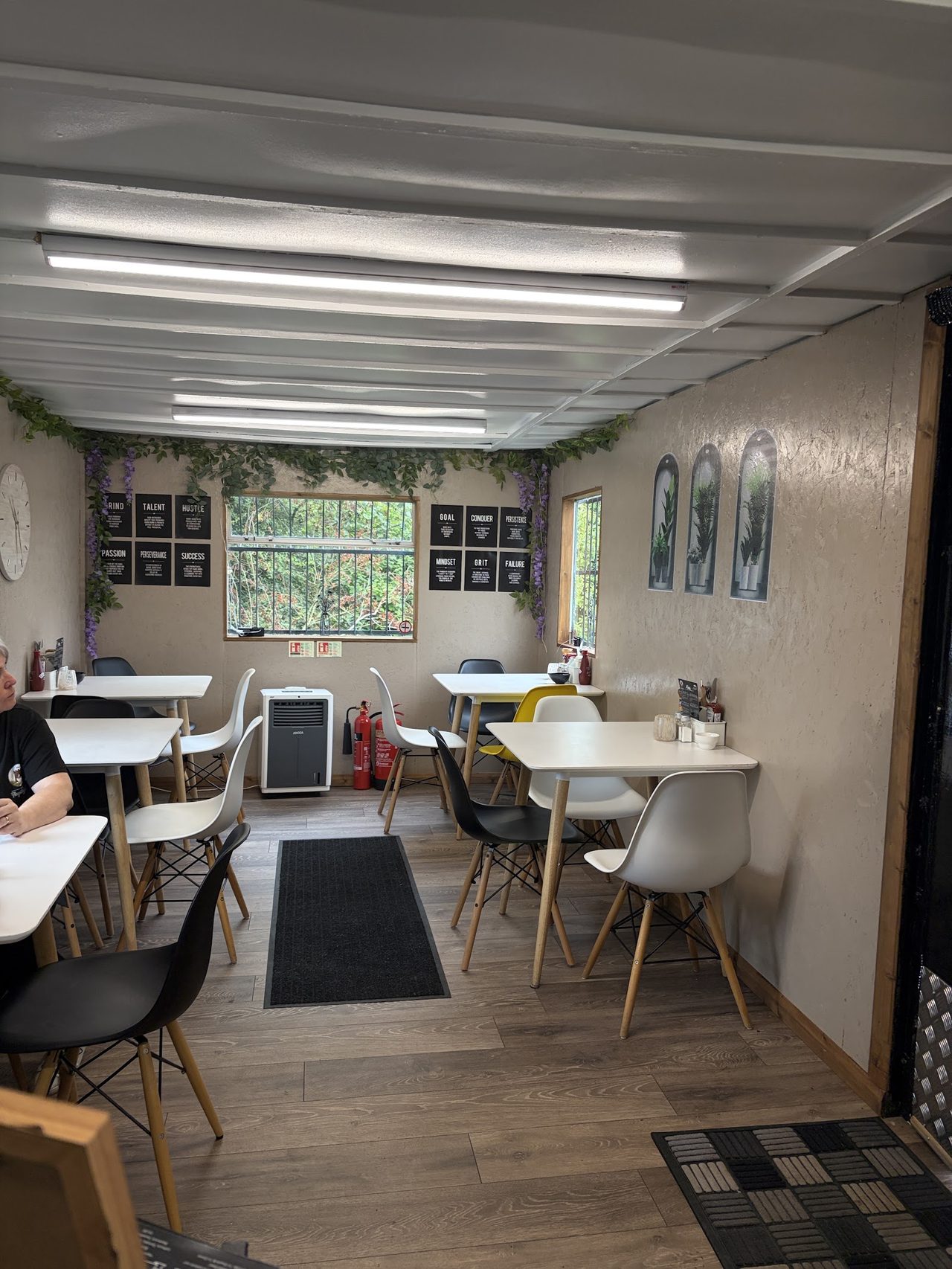 A511 Flagstaff cafe