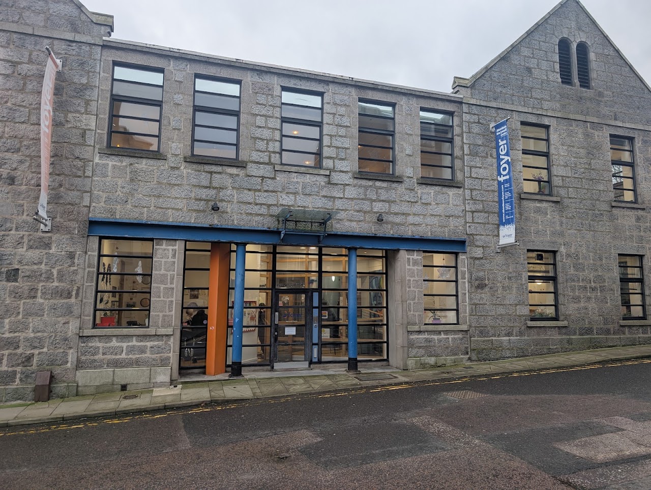 ABERDEEN FOYER