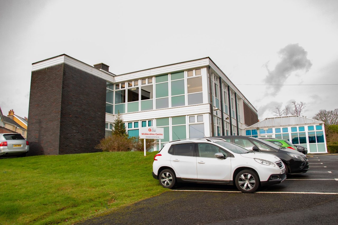 Age Connects Torfaen