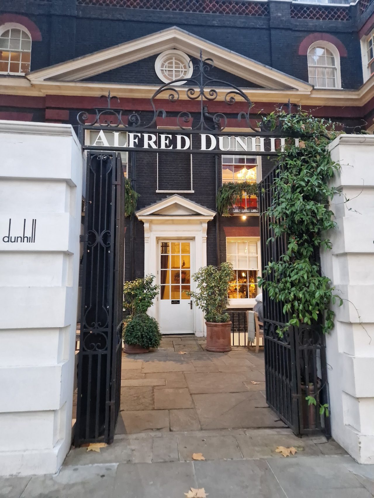 Alfred Dunhill Spa