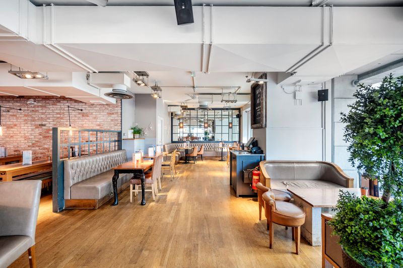 All Bar One Moorgate