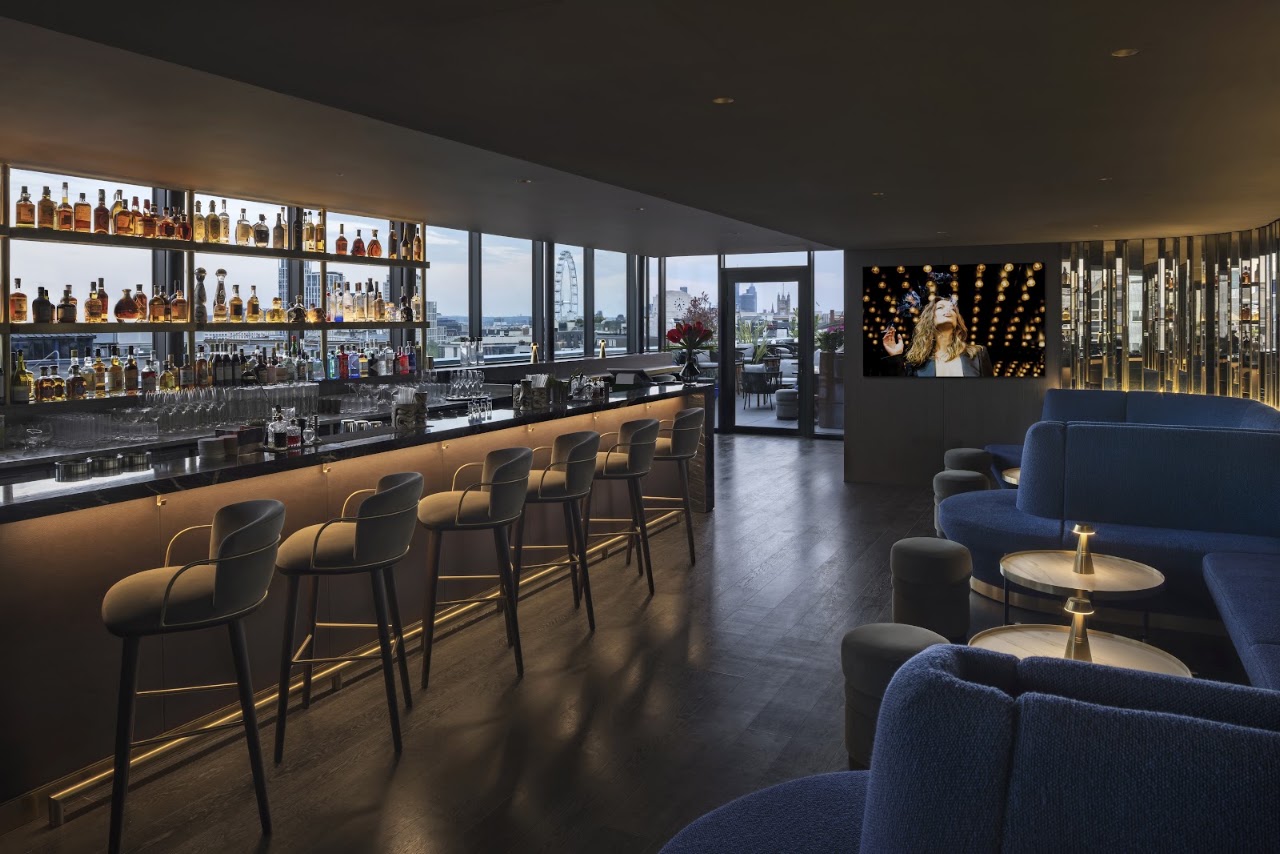 Amano Rooftop Bar