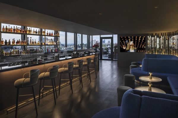 Amano Rooftop Bar