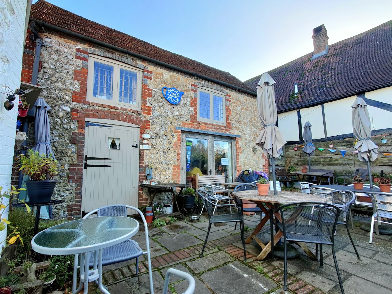 Amberley Village Tea Room