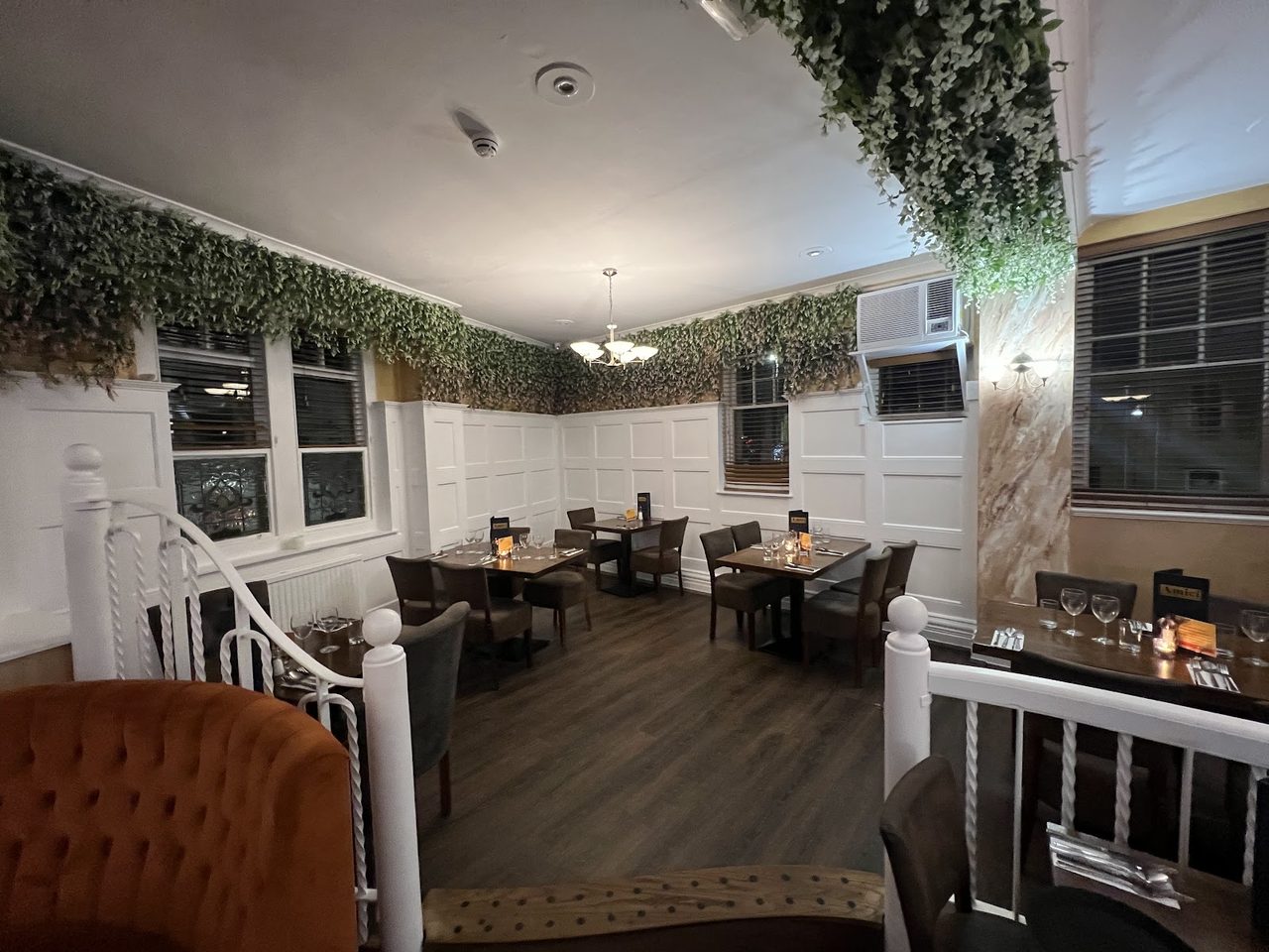 Amici Restaurant