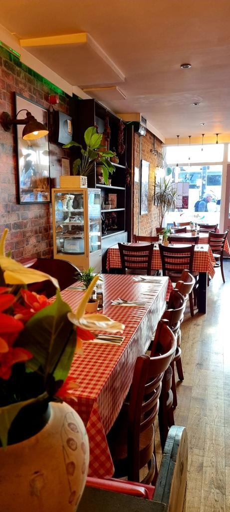 Amici Trattoria Hove Ltd